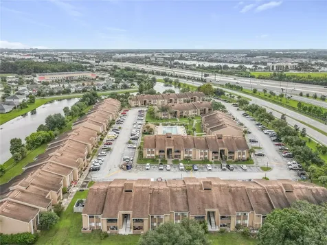 5249 Vineland Road Orlando FL 32811