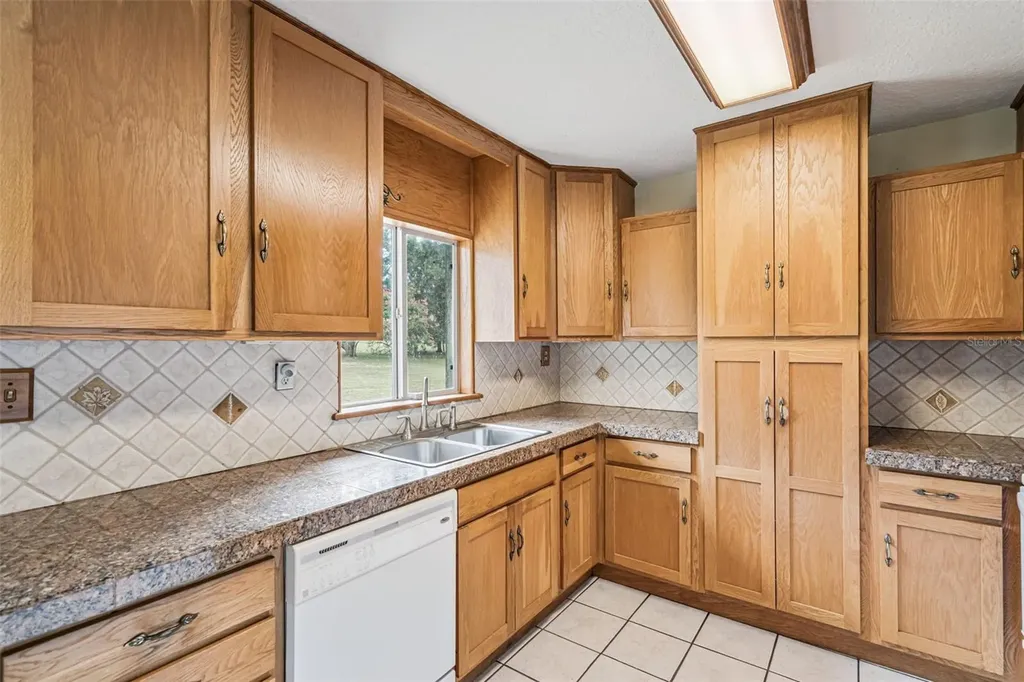 1210 Gem Lane Lake Helen FL 32744