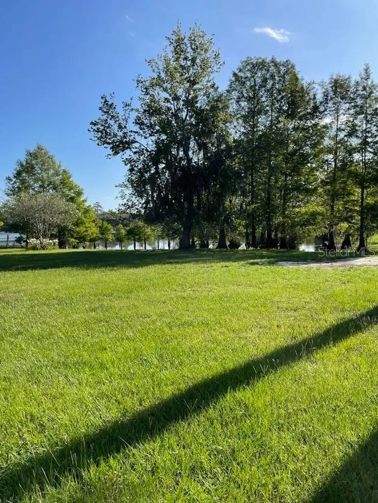 1210 Gem Lane Lake Helen FL 32744