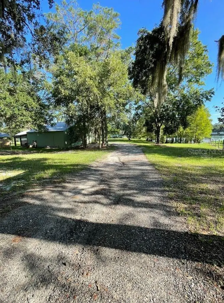 1210 Gem Lane Lake Helen FL 32744