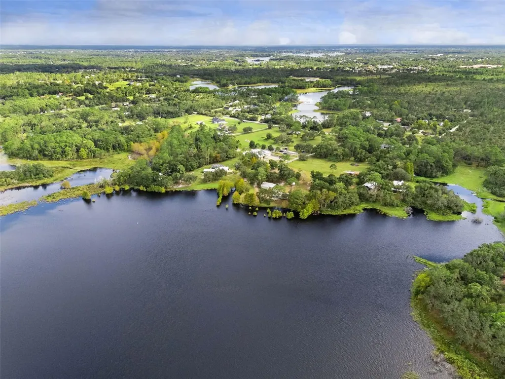 1210 Gem Lane Lake Helen FL 32744