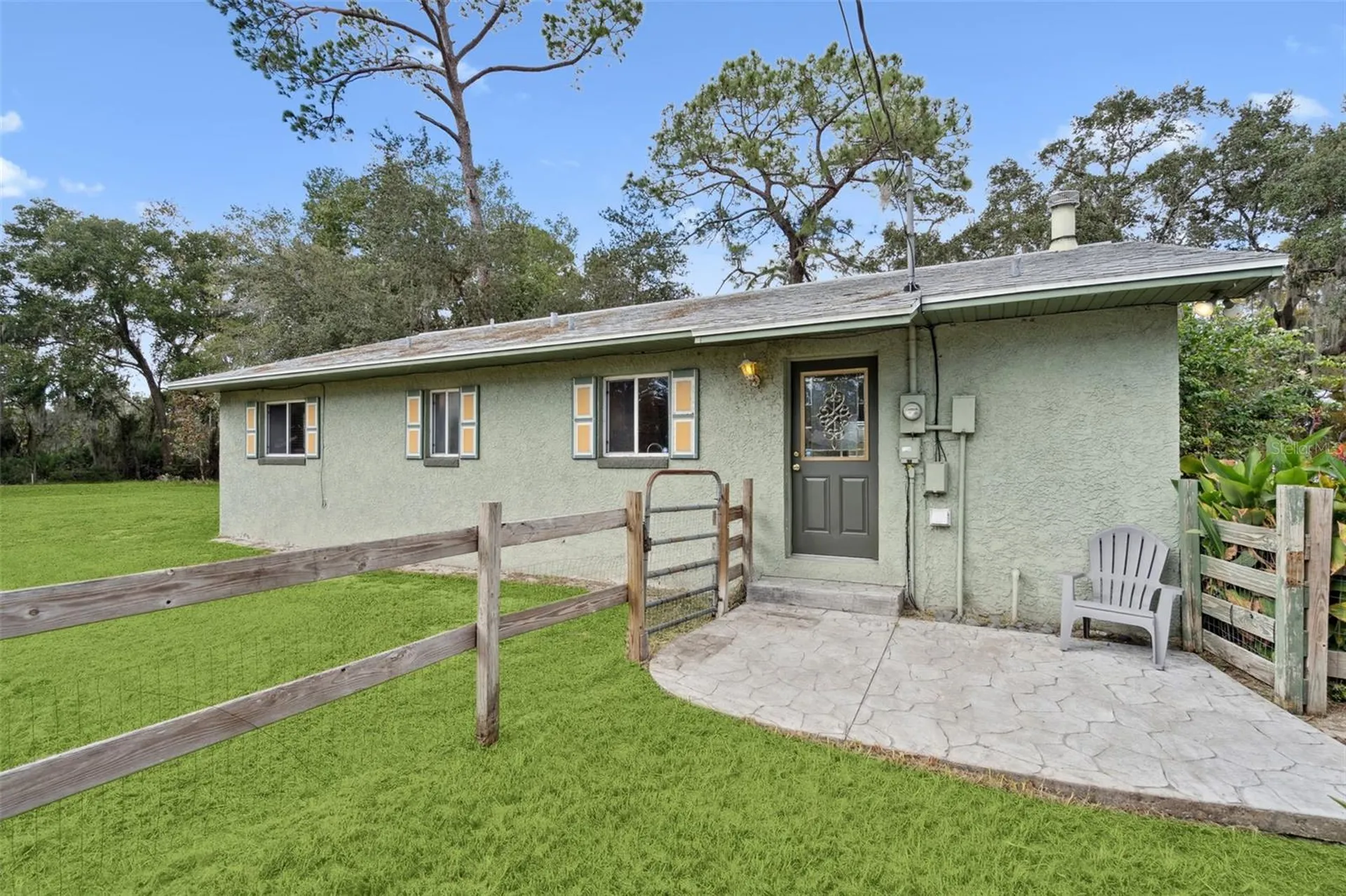 1210 Gem Lane Lake Helen FL 32744