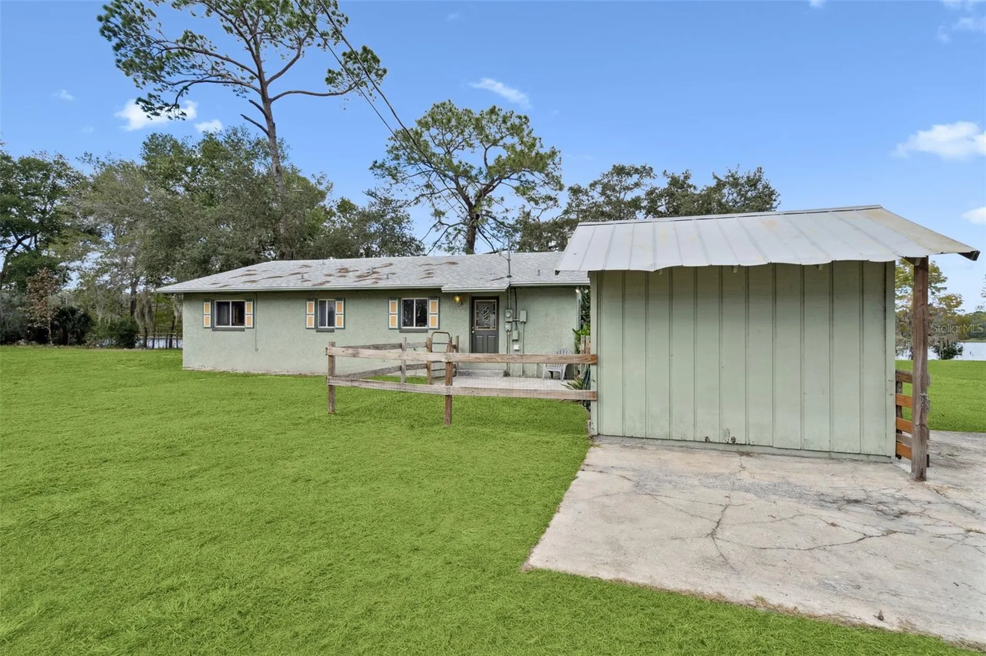 1210 Gem Lane Lake Helen FL 32744