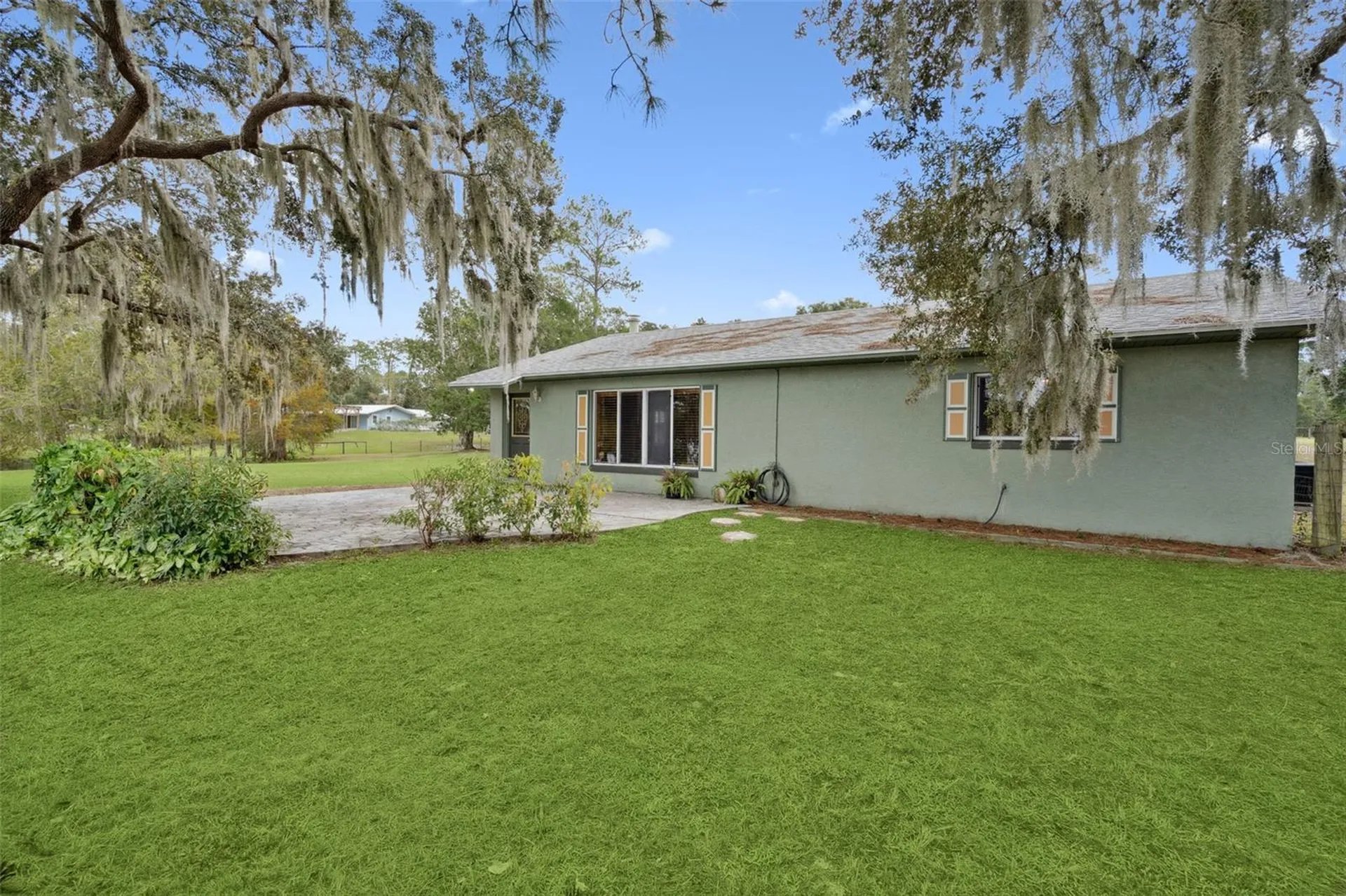 1210 Gem Lane Lake Helen FL 32744