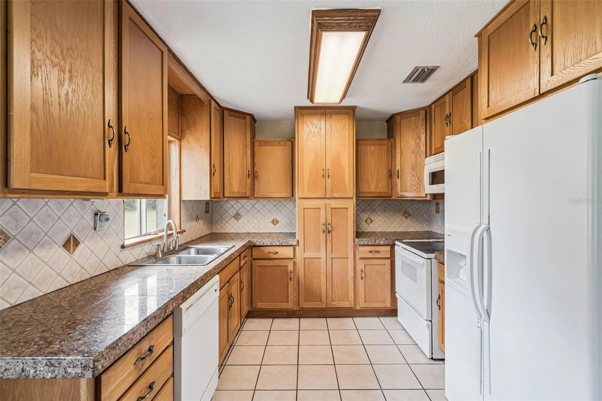 1210 Gem Lane Lake Helen FL 32744