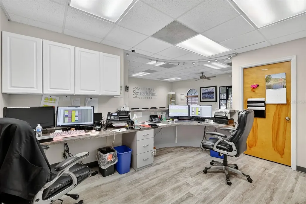 918 Rolling Acres Lady Lake FL 32159