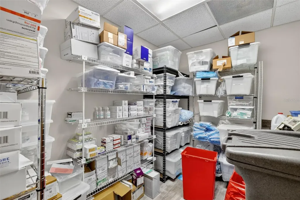 918 Rolling Acres Lady Lake FL 32159