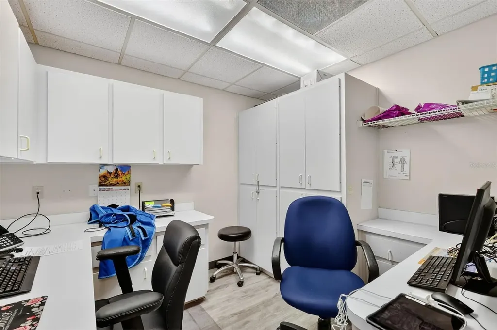 918 Rolling Acres Lady Lake FL 32159