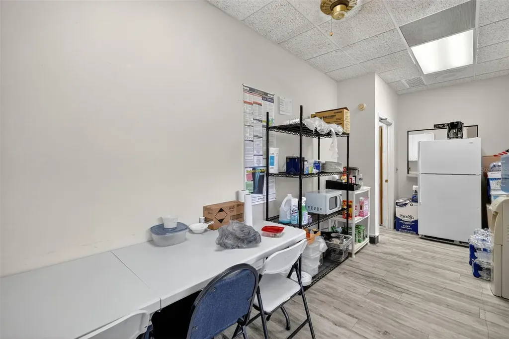 918 Rolling Acres Lady Lake FL 32159