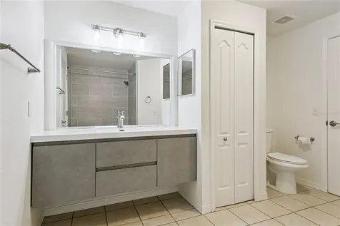 4140 Central Sarasota Parkway Sarasota FL 34238