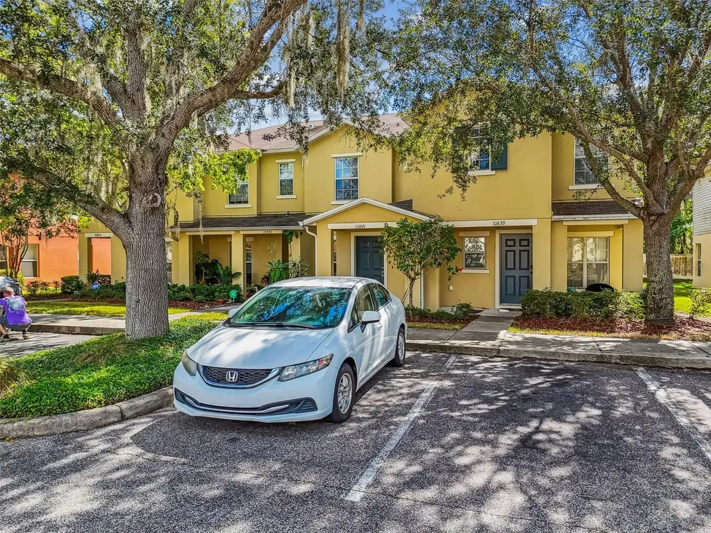 10841 Lake Saint Charles Boulevard Riverview FL 33578