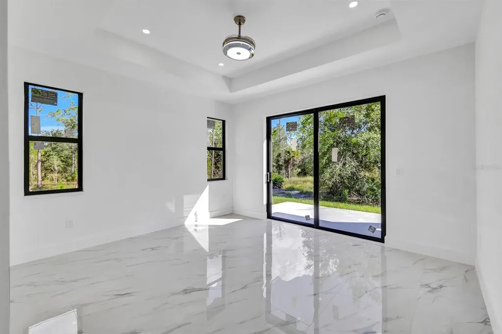 2002 E 10th Street Lehigh Acres FL 33936