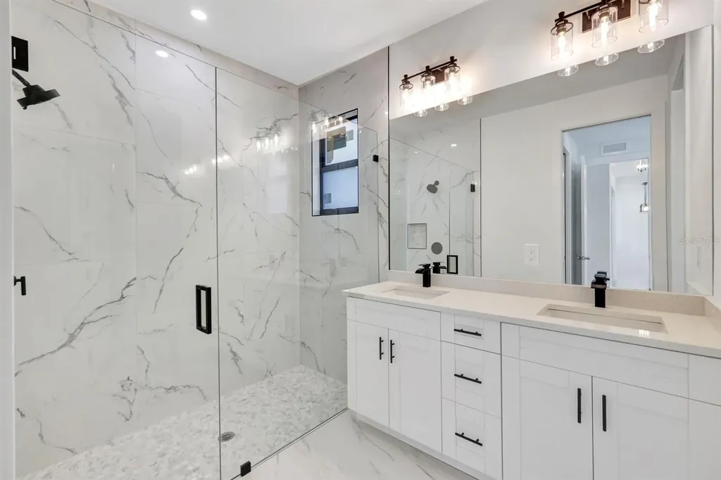 2002 E 10th Street Lehigh Acres FL 33936