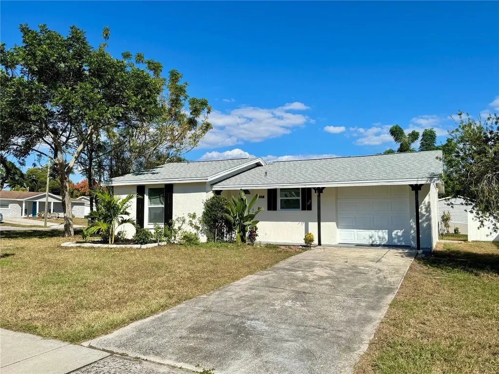 1217 Grantwood Avenue Clearwater FL 33759