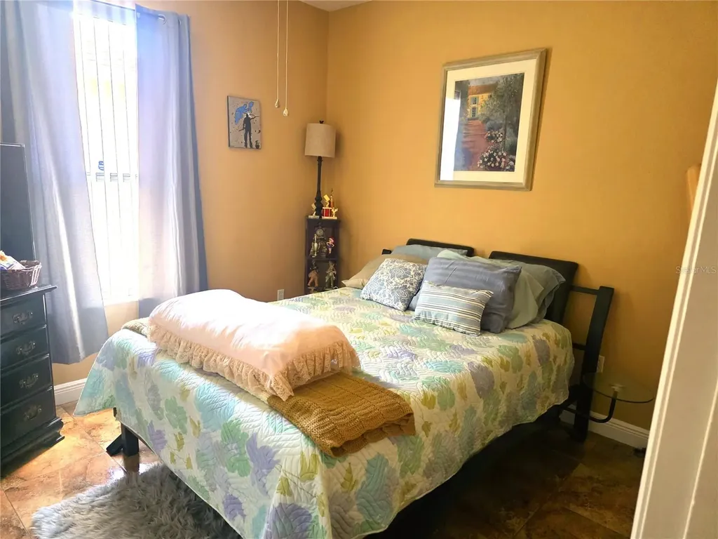 328 Indian Wells Avenue Poinciana FL 34759