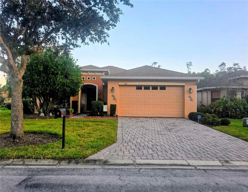 328 Indian Wells Avenue Poinciana FL 34759