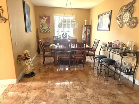 328 Indian Wells Avenue Poinciana FL 34759