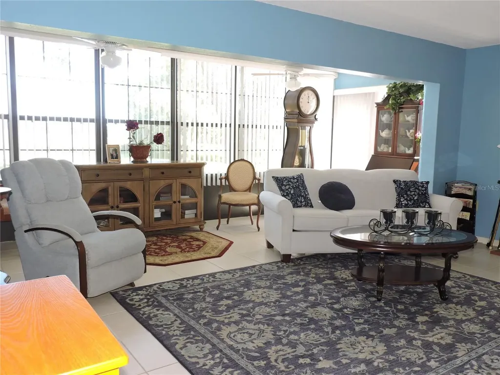 133 La Casa Lake Wales FL 33898