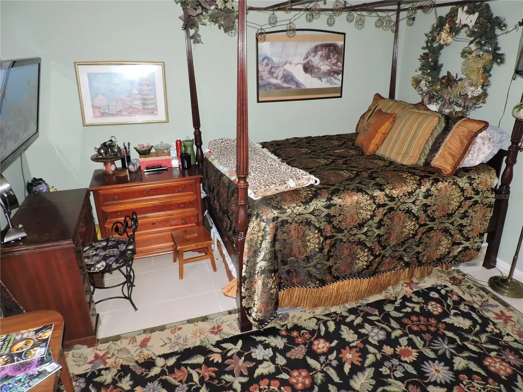 133 La Casa Lake Wales FL 33898