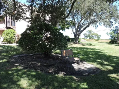 133 La Casa Lake Wales FL 33898