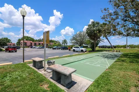 133 La Casa Lake Wales FL 33898