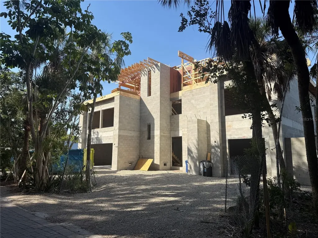 5179 Hidden Harbor Road Sarasota FL 34242