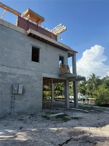 5179 Hidden Harbor Road Sarasota FL 34242