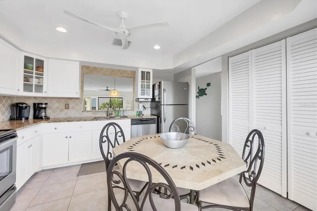 1093 Lake House Circle Sarasota FL 34242