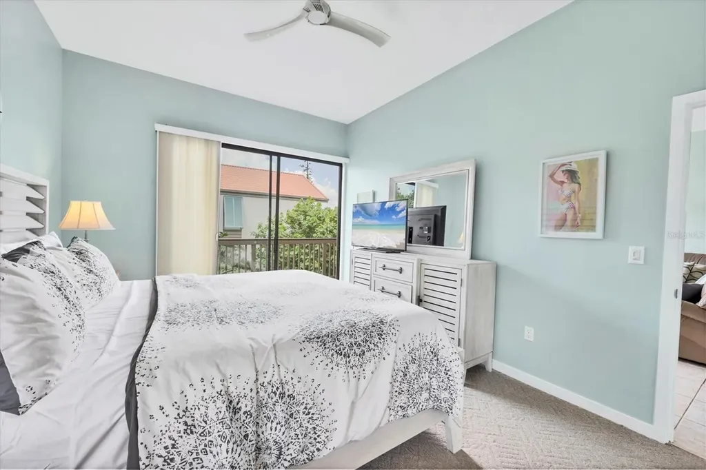 1093 Lake House Circle Sarasota FL 34242