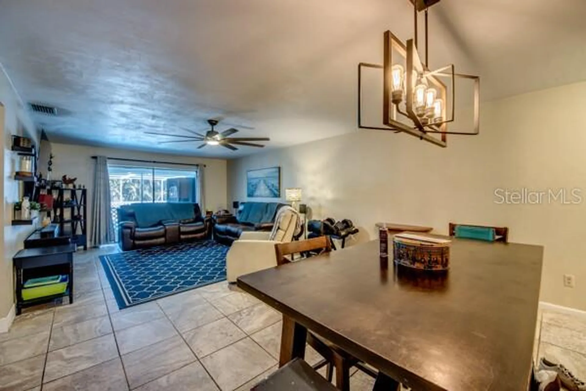 912 SE 24th Avenue Cape Coral FL 33990