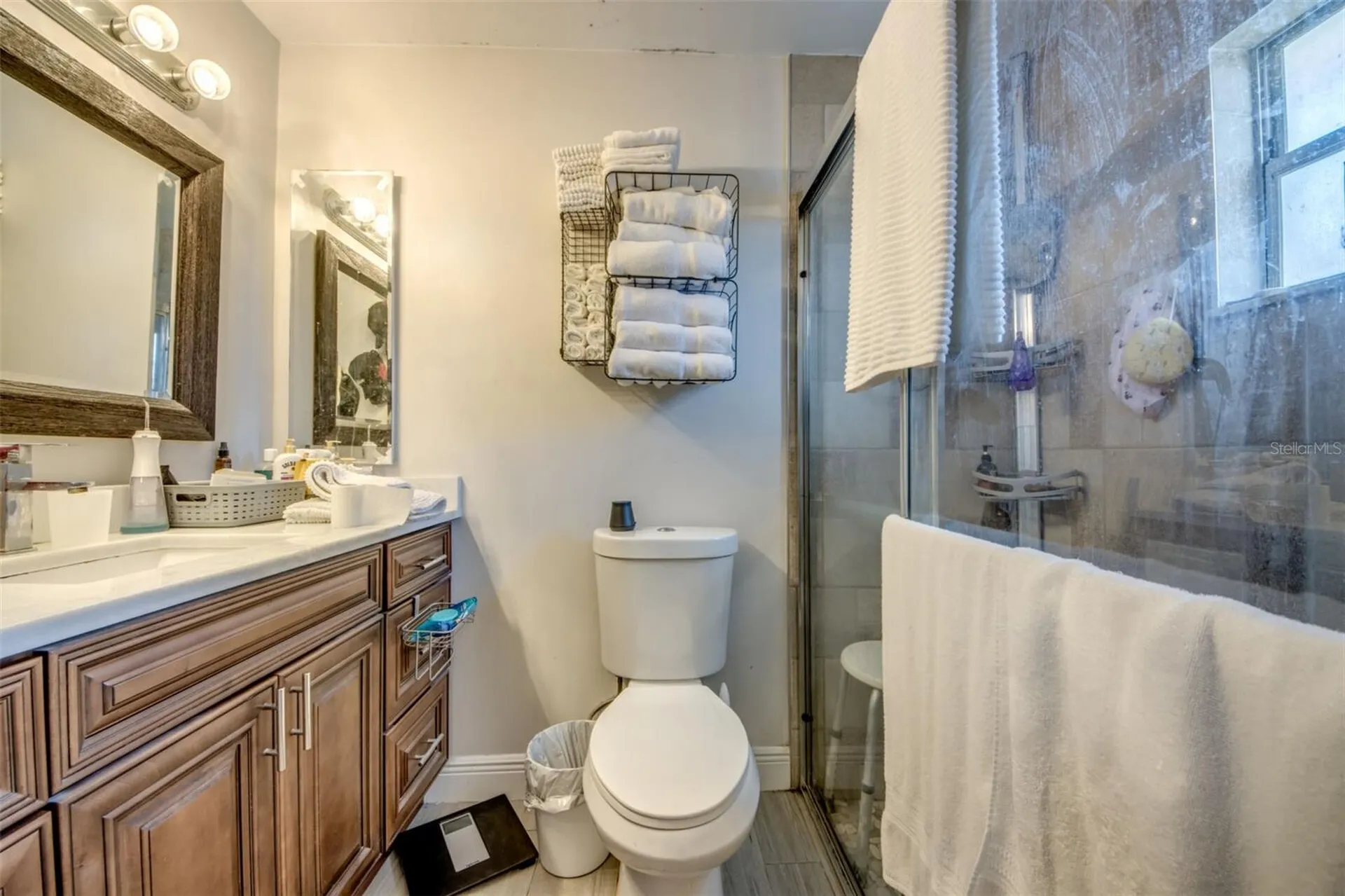 912 SE 24th Avenue Cape Coral FL 33990