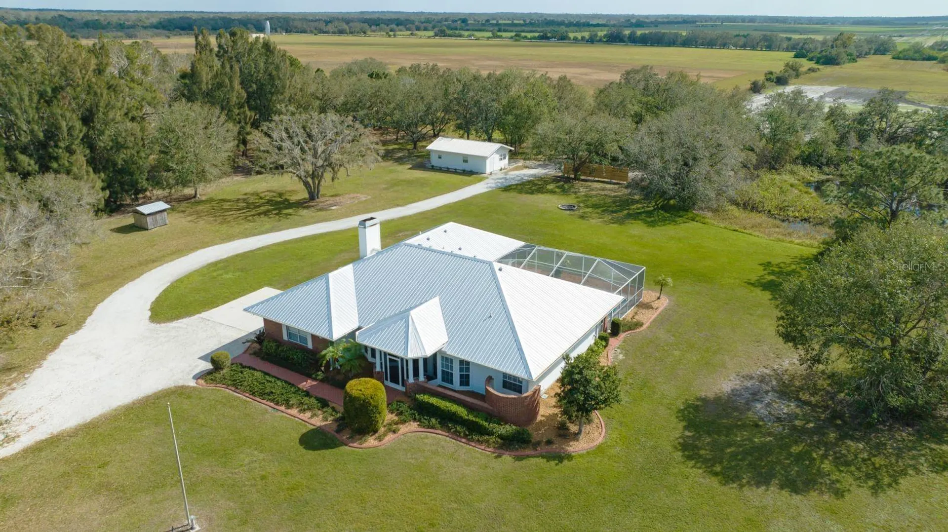 1950 Bern Creek Loop Sarasota FL 34240