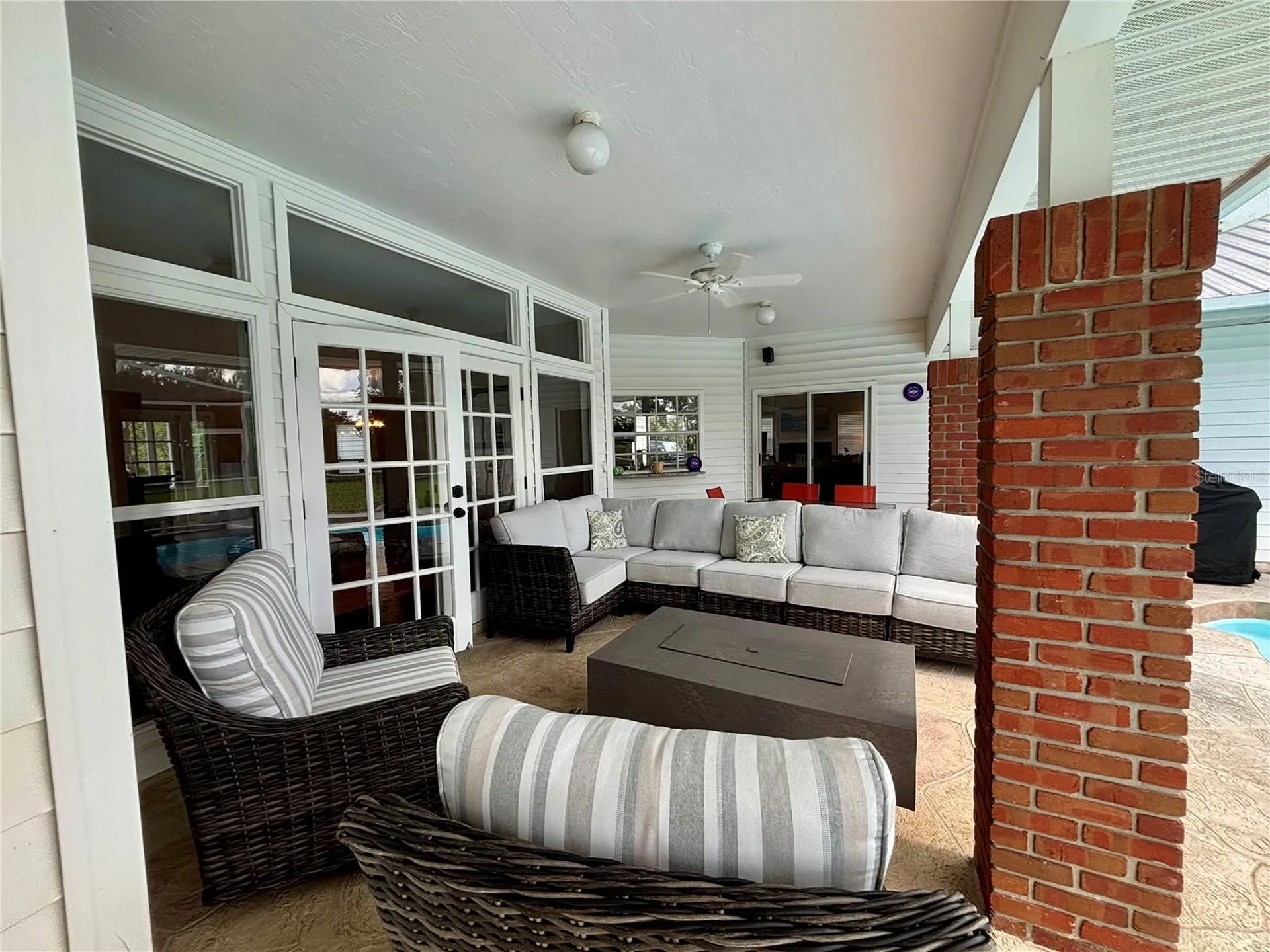 1950 Bern Creek Loop Sarasota FL 34240