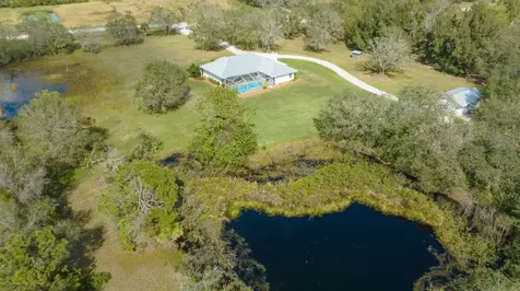 1950 Bern Creek Loop Sarasota FL 34240