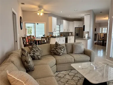 1950 Bern Creek Loop Sarasota FL 34240