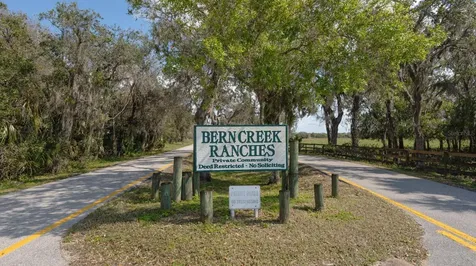 1950 Bern Creek Loop Sarasota FL 34240