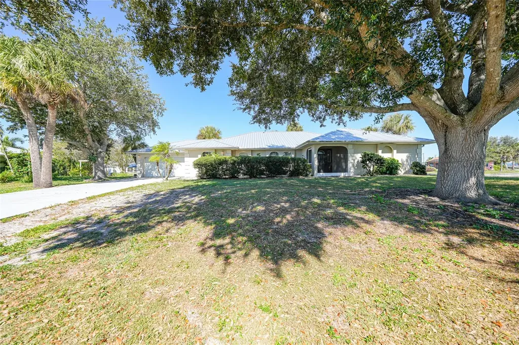 2037 Palm Harbor Terrace Punta Gorda FL 33982