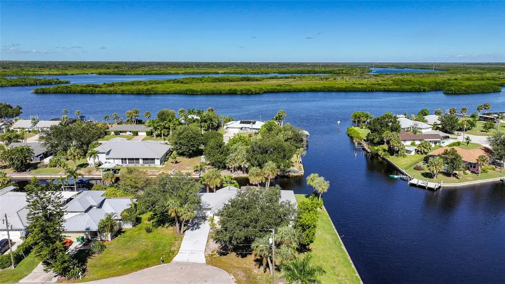 2037 Palm Harbor Terrace Punta Gorda FL 33982