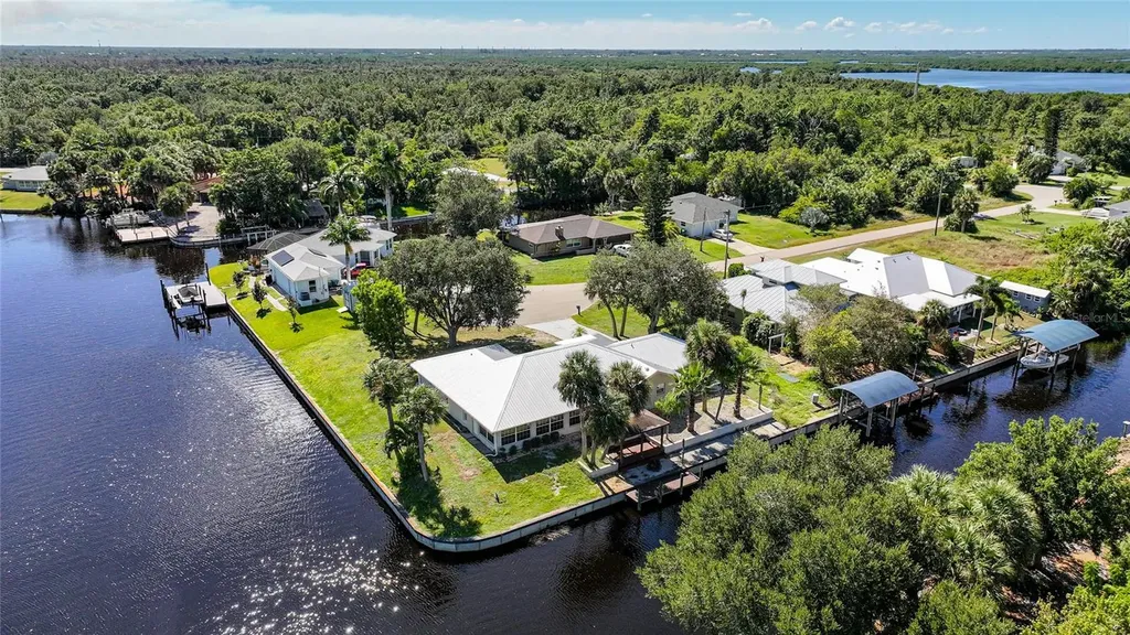 2037 Palm Harbor Terrace Punta Gorda FL 33982