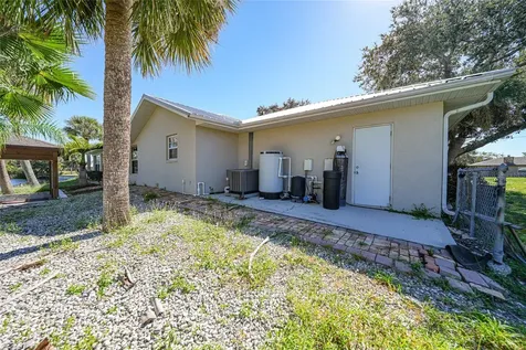 2037 Palm Harbor Terrace Punta Gorda FL 33982