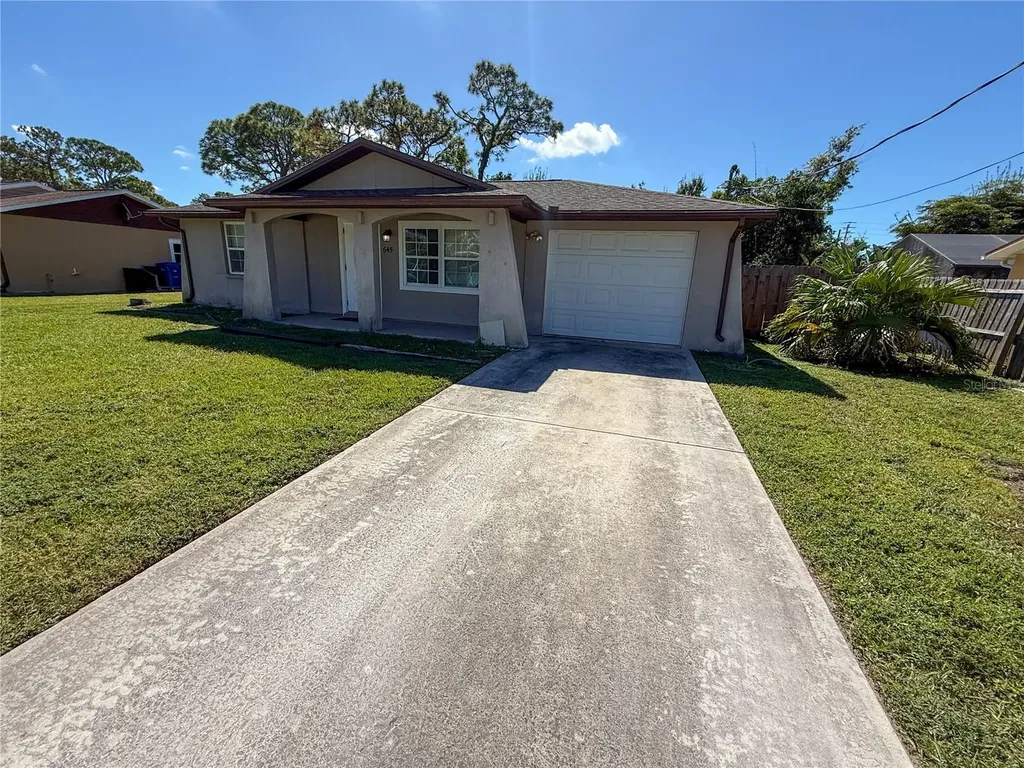 645 Lewis Street Englewood FL 34223