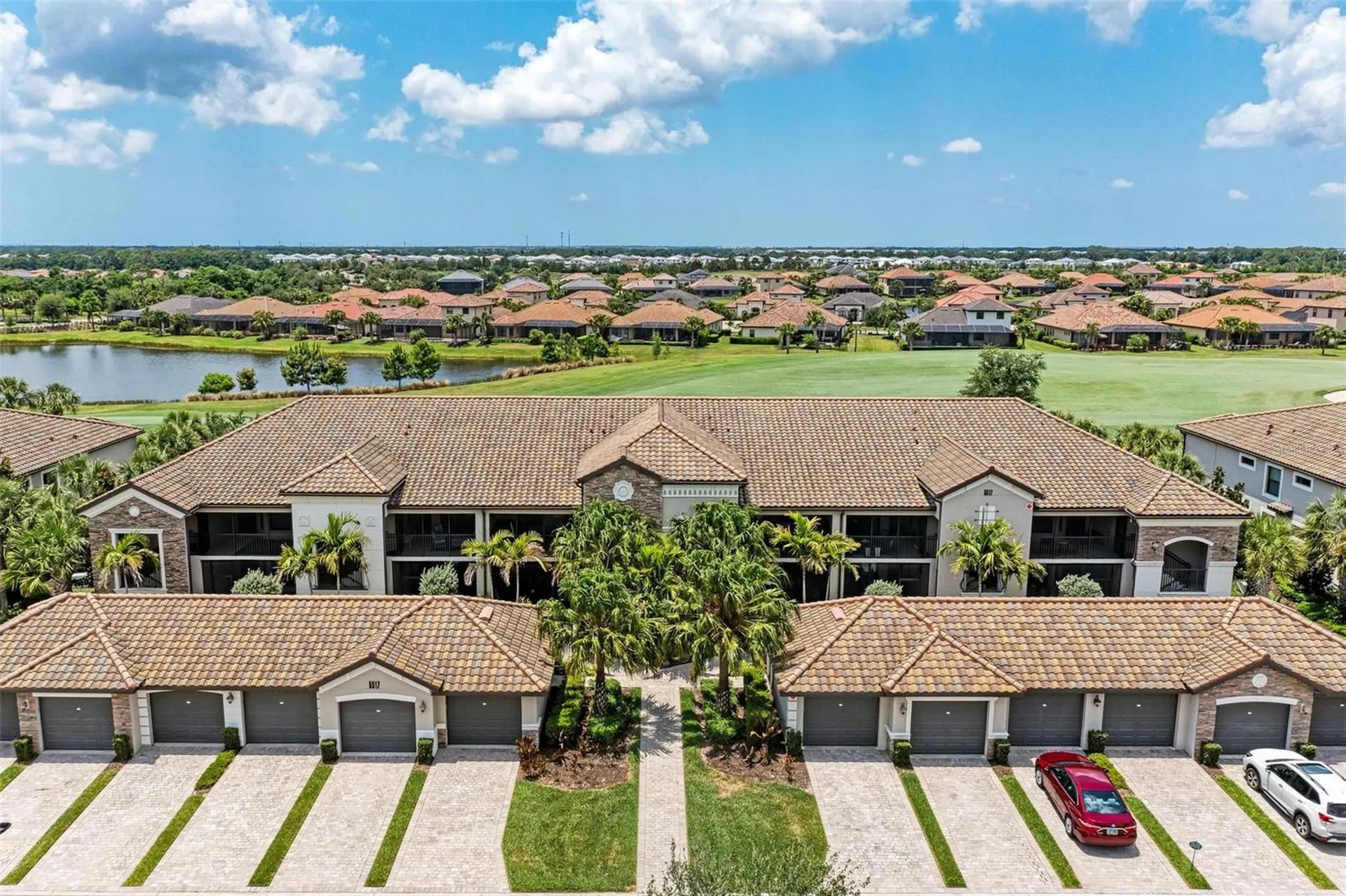 Bradenton FL, 5517 Palmer Circle, Unit 104