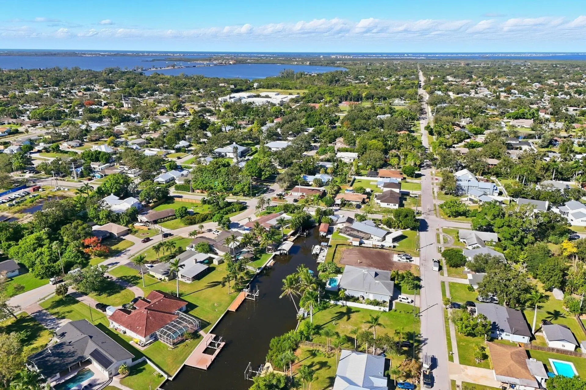 6915 9th Avenue NW Bradenton FL 34209