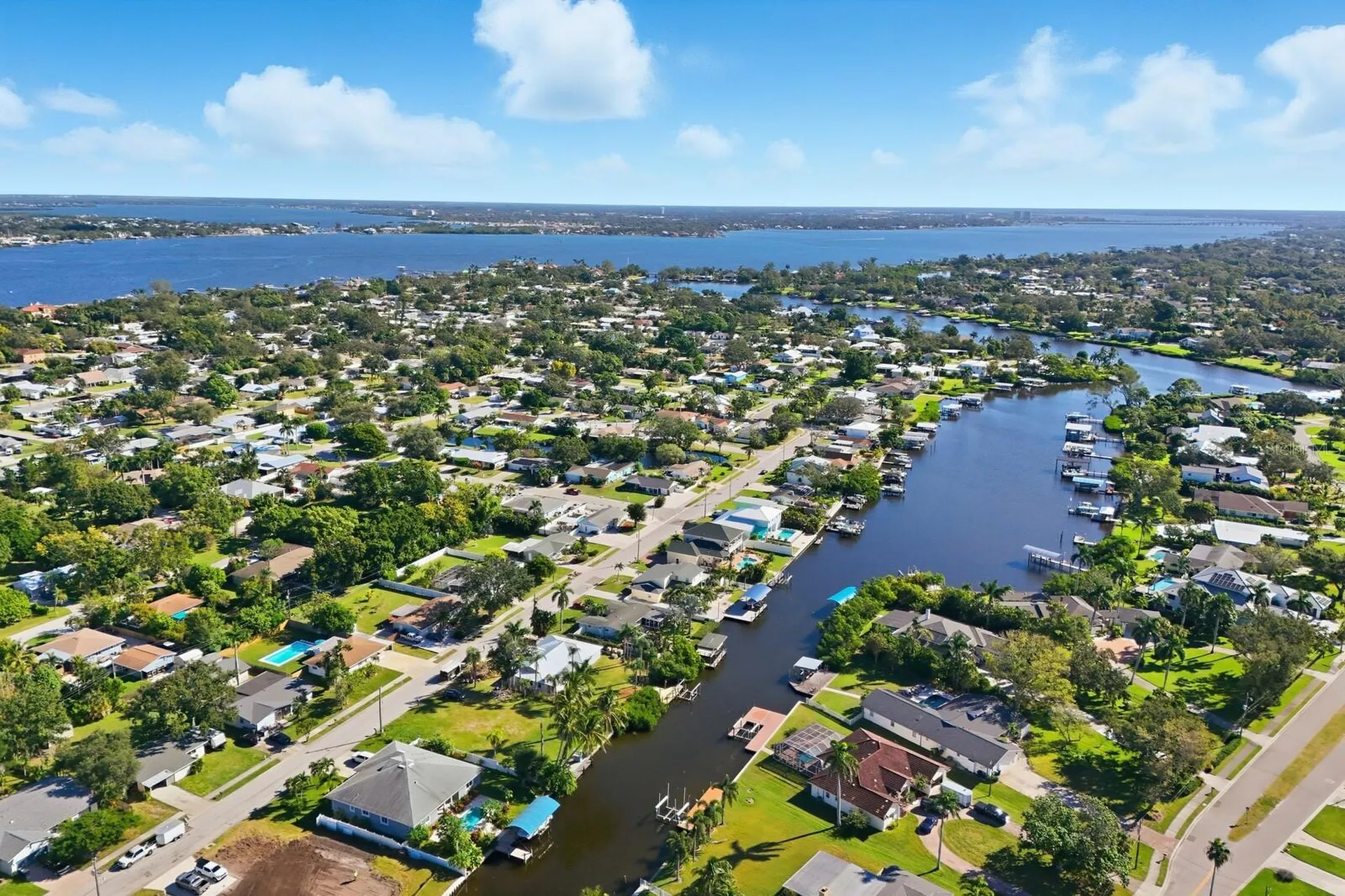 6915 9th Avenue NW Bradenton FL 34209