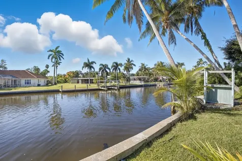 6915 9th Avenue NW Bradenton FL 34209