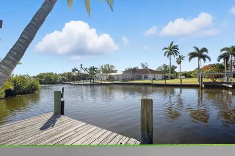 6915 9th Avenue NW Bradenton FL 34209