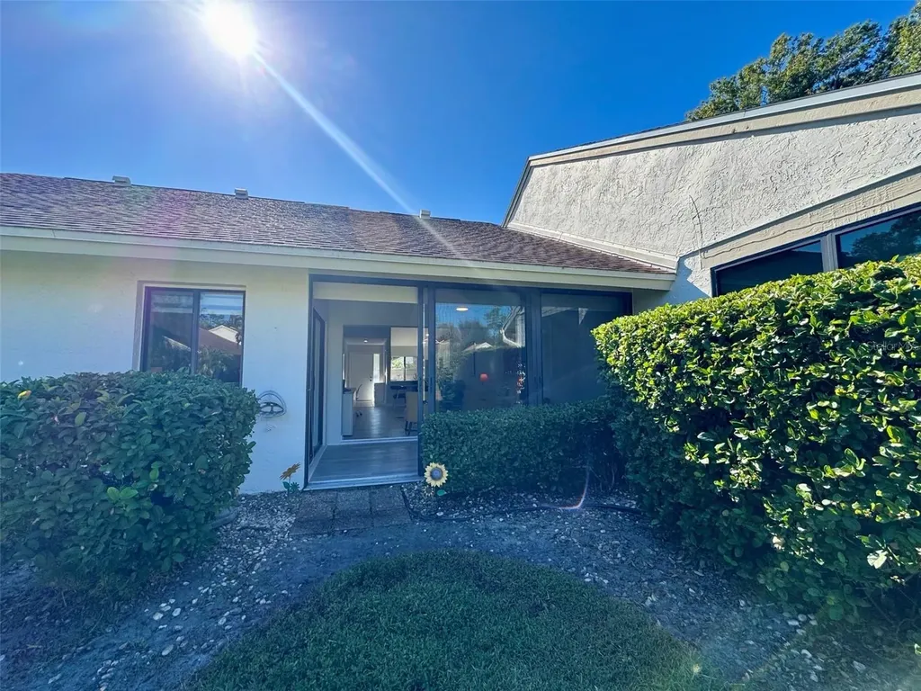 5222 Myrtle Sarasota FL 34235