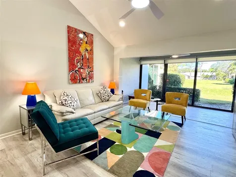 5222 Myrtle Sarasota FL 34235