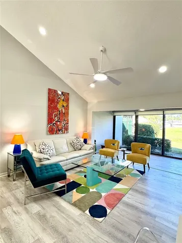 5222 Myrtle Sarasota FL 34235