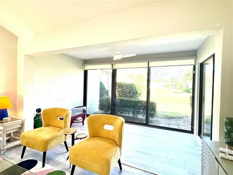 5222 Myrtle Sarasota FL 34235
